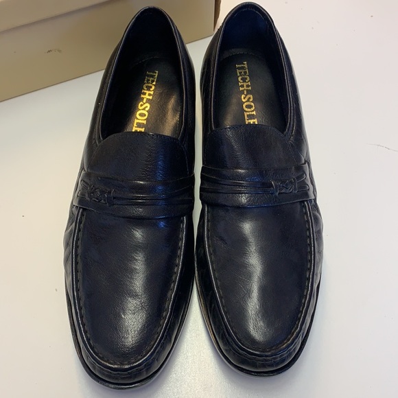 Men’s black dress shoes - Picture 2 of 3